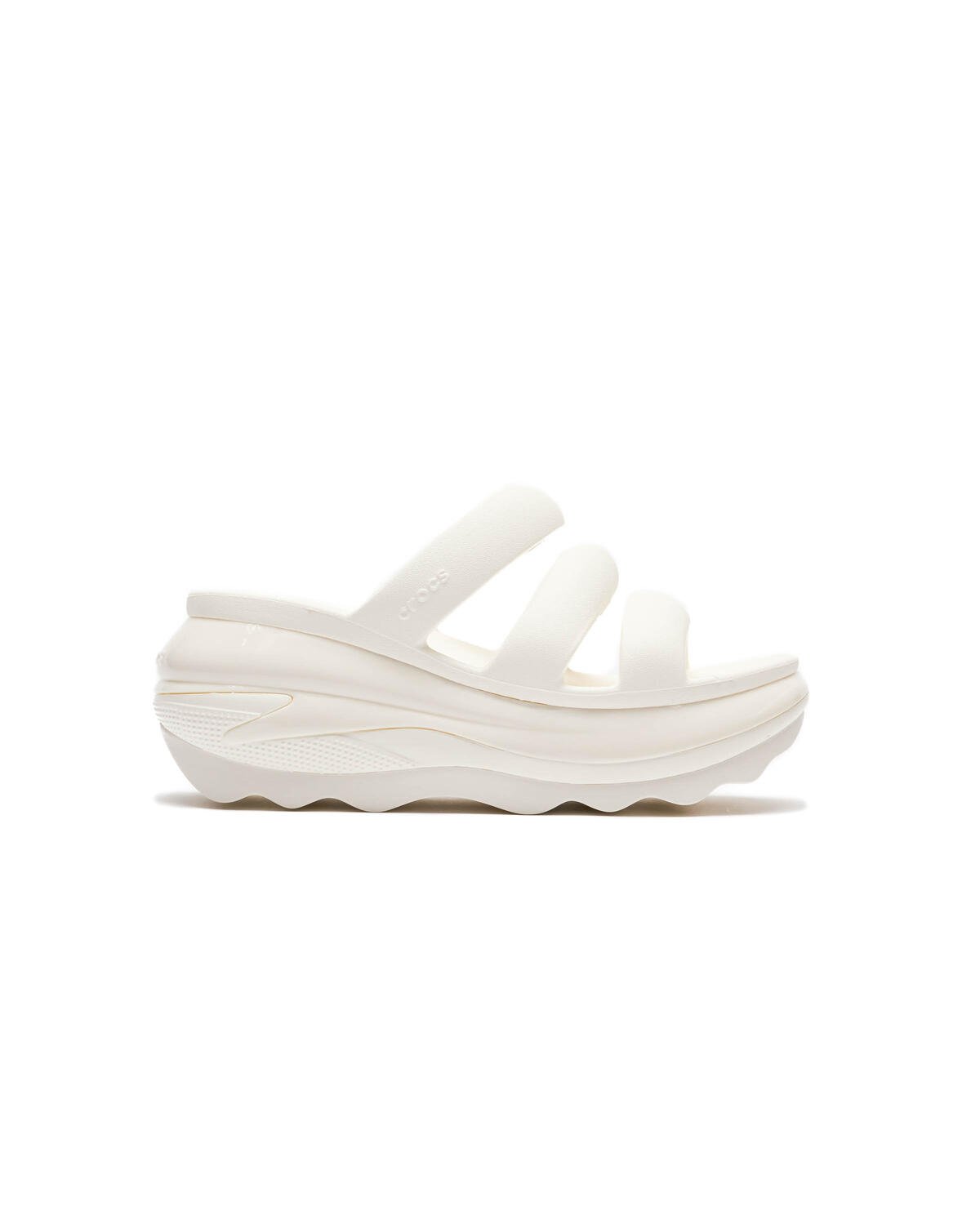 triple strap crocs black